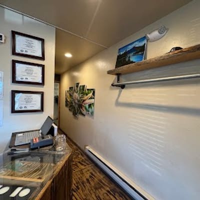 Double Dogs Cannabis - Four Corners