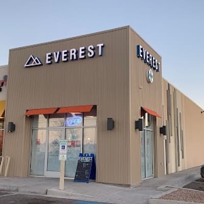 Everest Cannabis - Los Lunas
