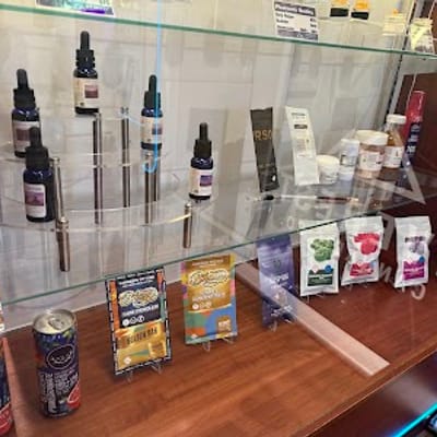 Everest Cannabis - Montgomery