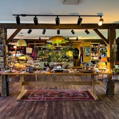 Sweetgrass Botanicals Lee