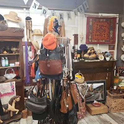 The Green Room - Victor