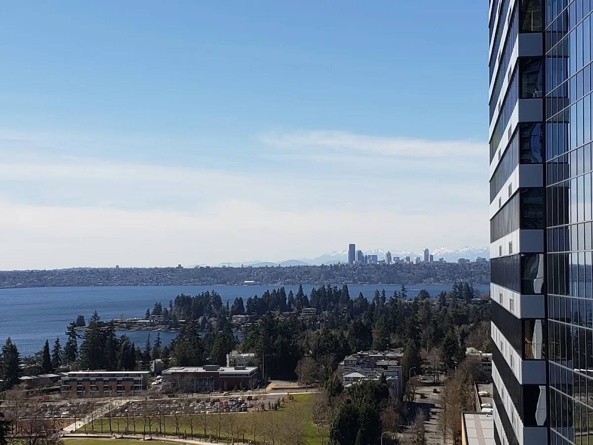 Amazon Everest (SEA82) photo 1