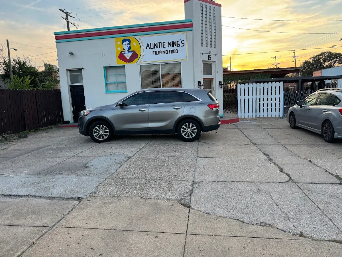 Auntie Ning's Filipino Food photo 4