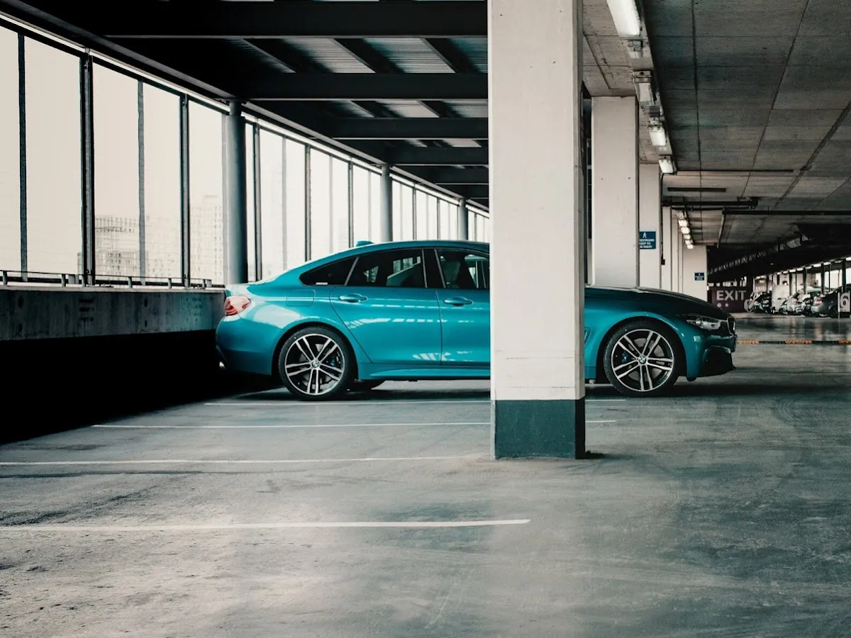 Day 1 Garage photo 5