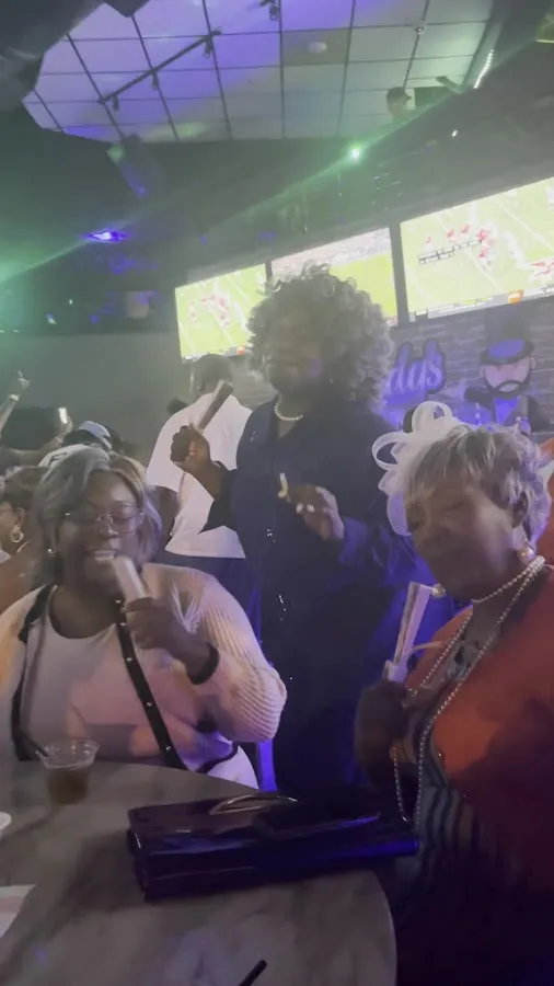 Greedy's Arlington photo 6