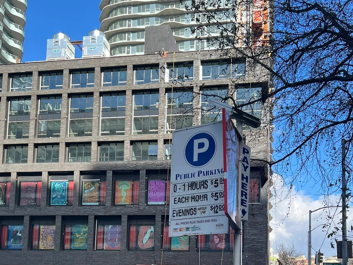 Hill 7 - 1099 Stewart Street - Parking Garage - IPM Seattle photo 1