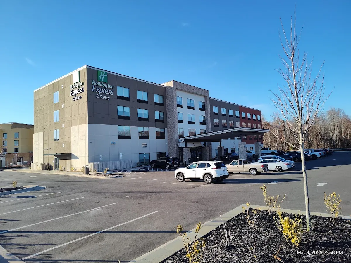 Holiday Inn Express & Suites Kernersville South by IHG photo 6