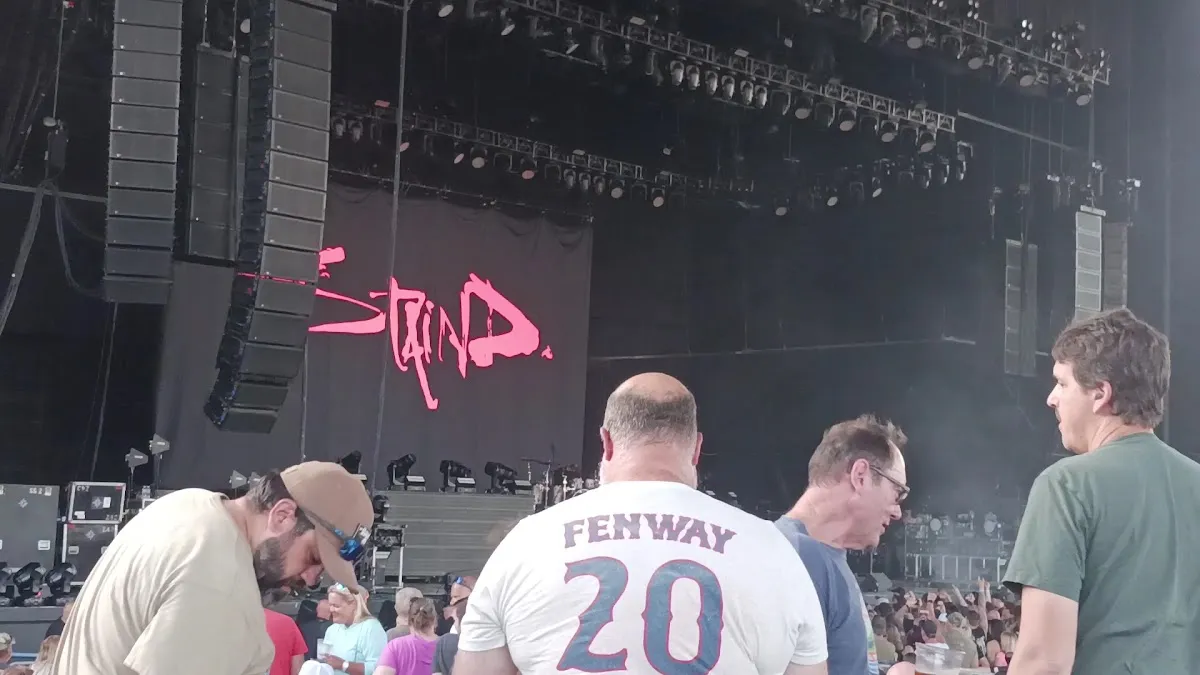 Veterans United Home Loans Amphitheater at Virginia Beach photo 2