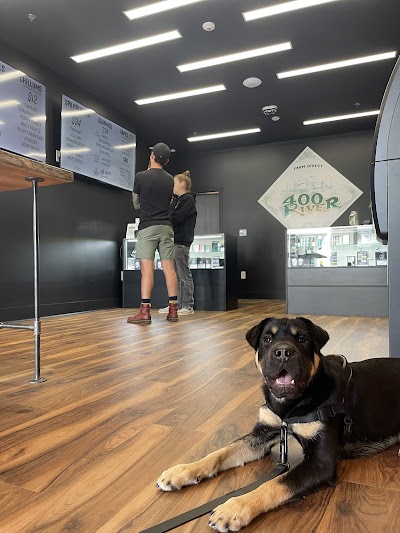 400 River Dispensary and Lounge