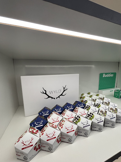 4Twenty Market Weed Dispensary West Hollywood photo 5