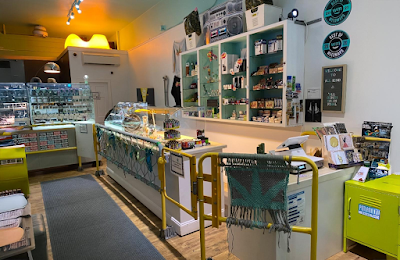 All Kind Bodega Portland, Maine (Adult Use/21+)