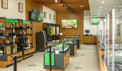 Aloha Green Herb House - Airport