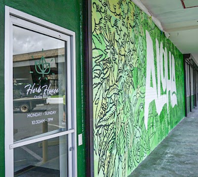 Aloha Green Herb House - Airport