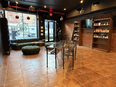 Astoria Bud Boutique