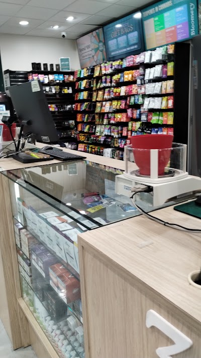 Bloomery Cannabis - Mt Clemens