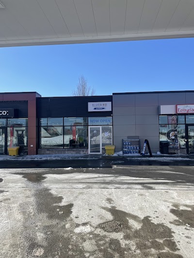 BlueBird Cannabis Huntclub & Hawthorne | Ottawa Weed Dispensary & Cannabis Store