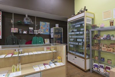 Bob's Bud Emporium - St. Thomas - Cannabis Dispensary & Delivery