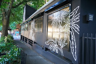 Broadway Cannabis Market