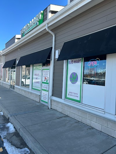Bud Mart Weed Dispensary Bayside
