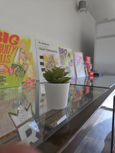 Bud Mart Weed Dispensary Penbrooke