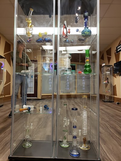 Budville Cannabis and Vape Store (Weed Store) - Portage