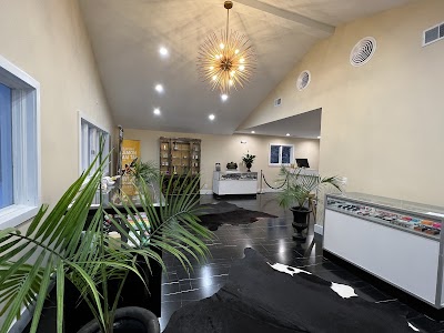 Canna Klub Wolverine, Recreational Marijuana Dispensary