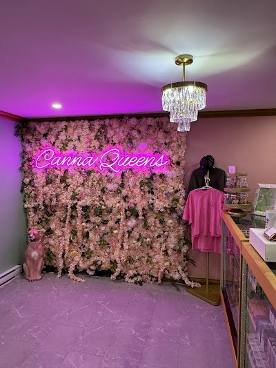 Canna Queens | Fredericton NB | Cannabis Dispensary | Nicotine Vapes