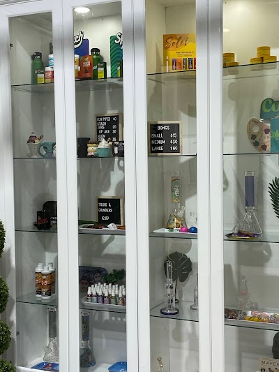 Cantopia Cannabis Co.