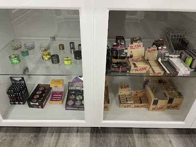 Cantopia Cannabis Co.