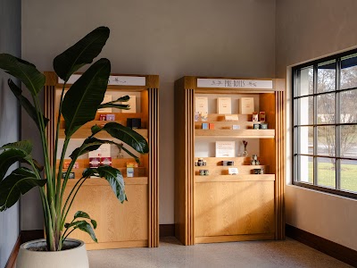 Charlie Fox Hamptons