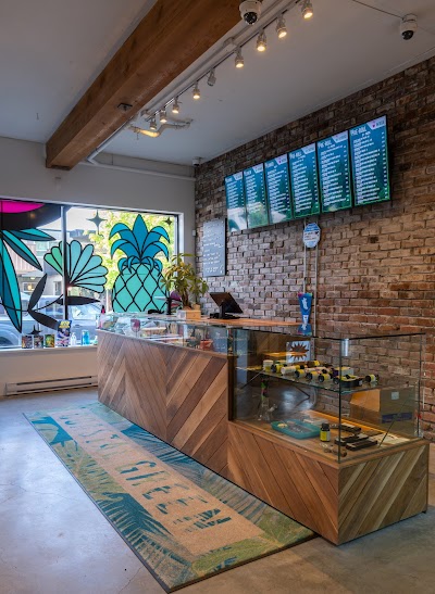 COASTAL GREEN Cannabis Dispensary (Main St.)