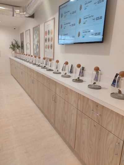 Crafted Leaf Cannabis