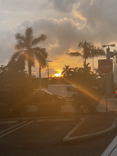 Curaleaf Dispensary North Miami