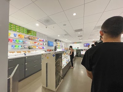 Curaleaf Dispensary Pavilions