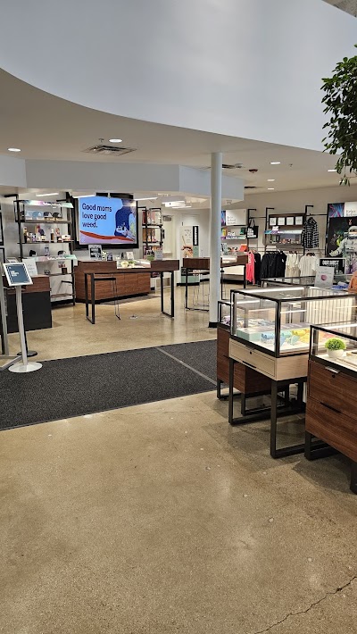 Curaleaf IL Skokie Dispensary