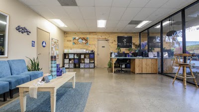 Davis Cannabis Collective - Dispensary and Delivery