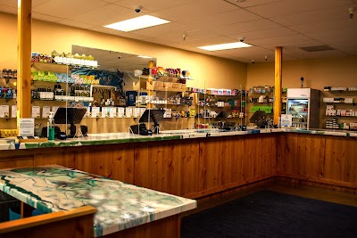 Davis Cannabis Collective - Dispensary and Delivery