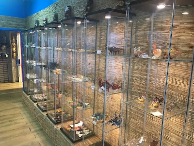 Deep Six | Cigar & Kava Bar