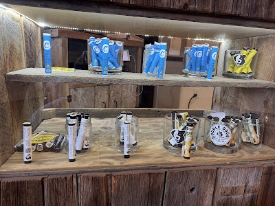 Double Dogs Weed Dispensary Four Corners