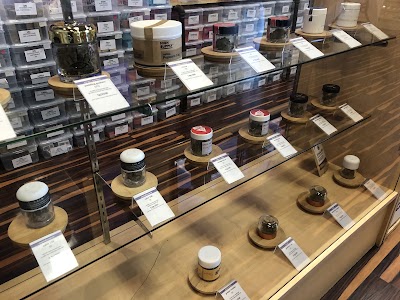 Eaze Weed Dispensary Santa Ana