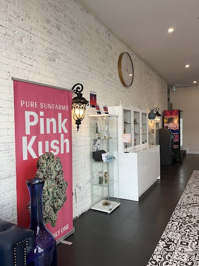 Eggs Canna | Cannabis Boutique