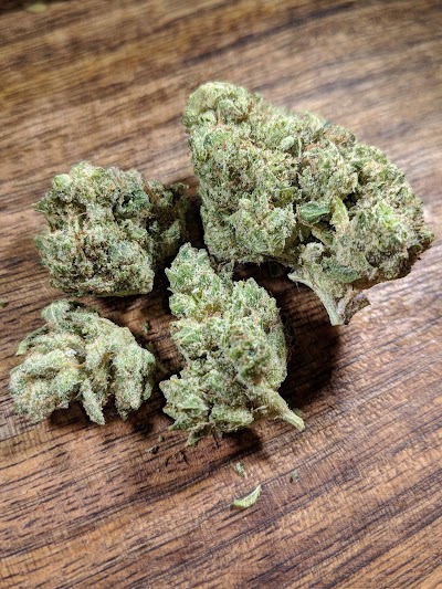 Everest Cannabis Co. - Far Northeast Heights