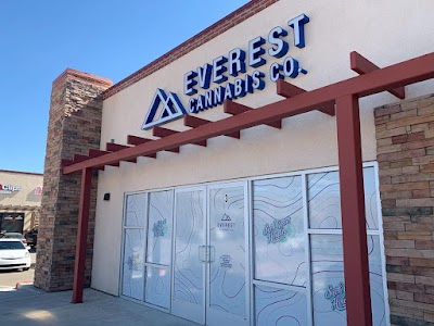 Everest Cannabis Co. - Montano Plaza
