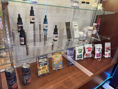 Everest Cannabis Co. - Montgomery