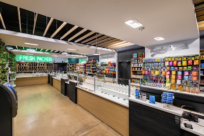 Exclusive Grand Rapids Recreational Cannabis & Marijuana Dispensary