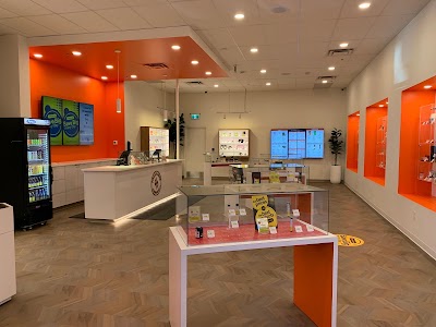 Fire & Flower Cannabis Co. | Portage La Prairie Royal Plains Weed store