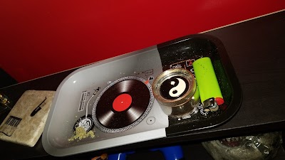 Fire & Flower Cannabis Co. | Winnipeg Southglen Weed Store