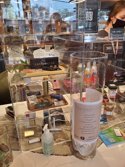 Flora Farms Lee's Summit