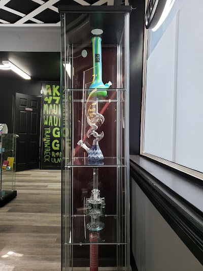 Four20 Giggles (Vape Shop, Cannabis Dispensary & Weed Store)