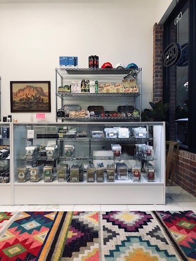 Friendly Market Dispensary & Kratom Shop on Hefner